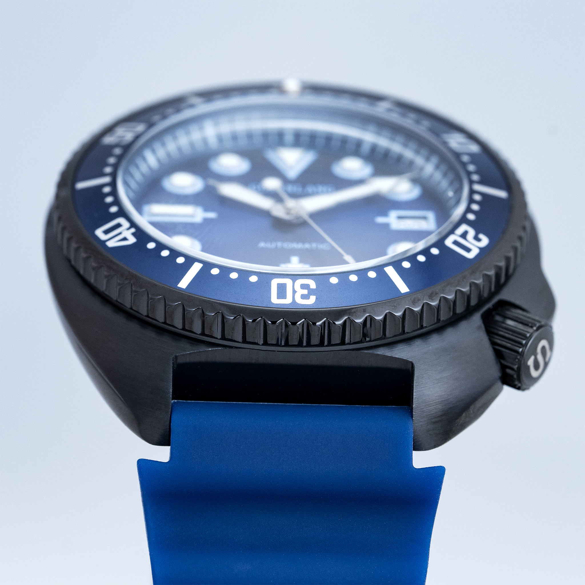 Men's Japanese/Shinese NH35A F - مراجعة Rubber Strap Diver وسعره